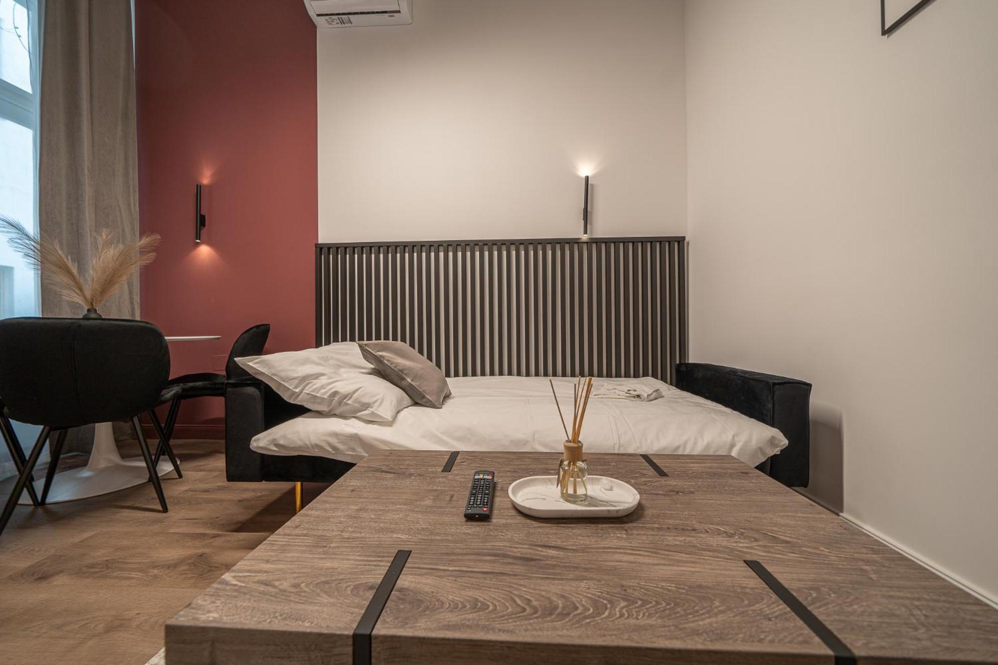 D37 - Dohany Street Urban - Location By Bqa Apartamento *